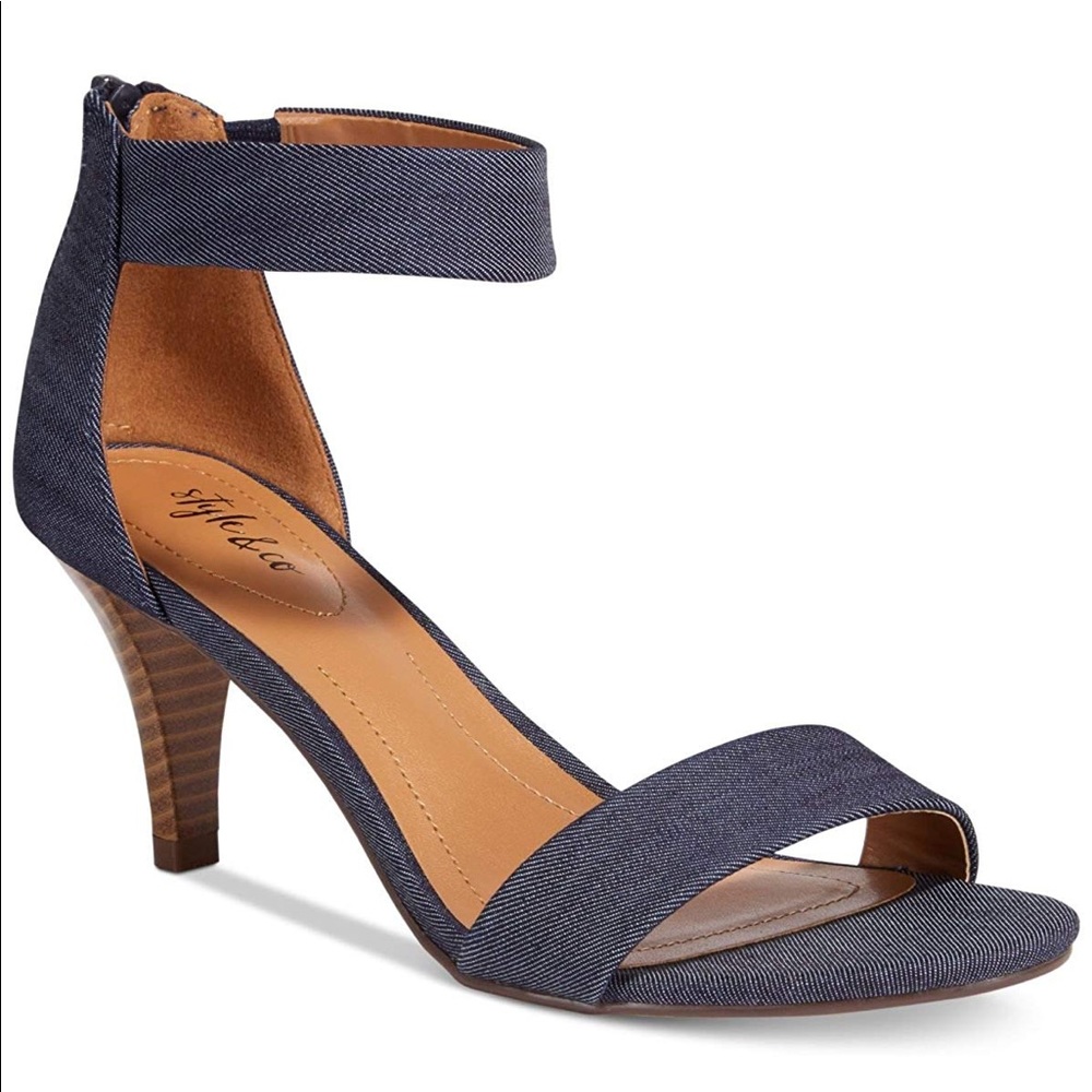 Style & Co Paycee Denim Sandal. Indigo. Size 9.5 M